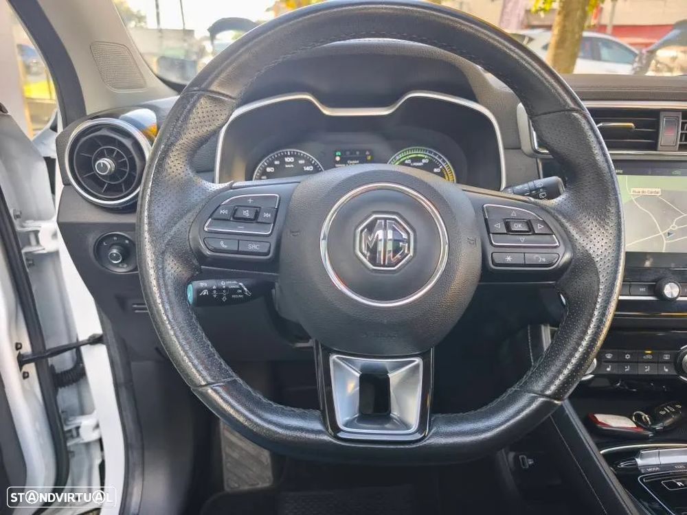 MG ZS EV Luxury - 13