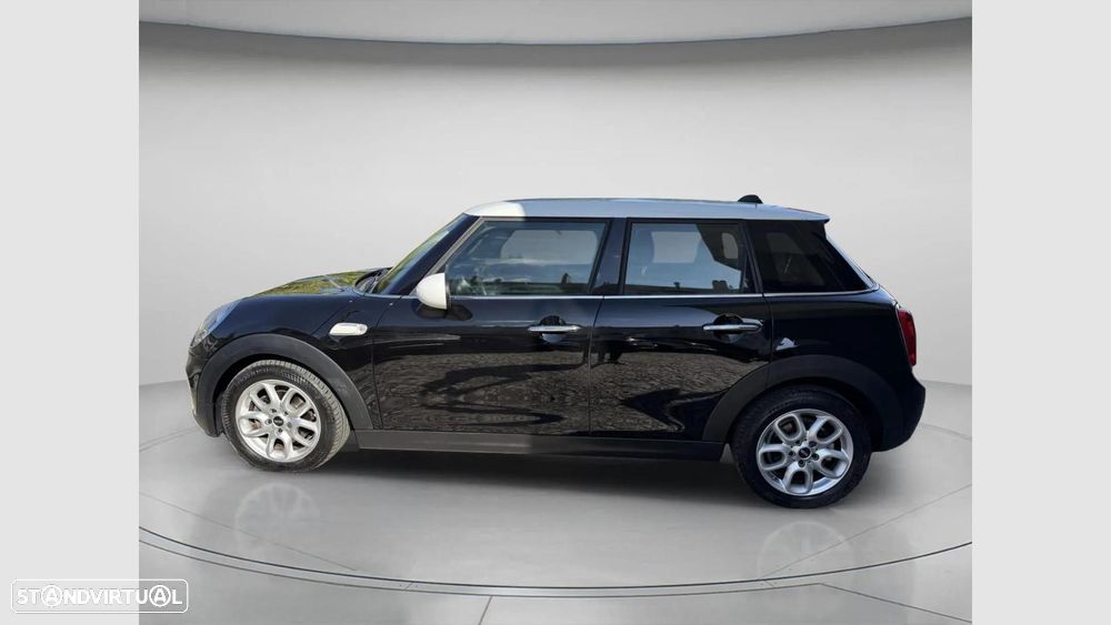 MINI 5 Portas Cooper D - 4