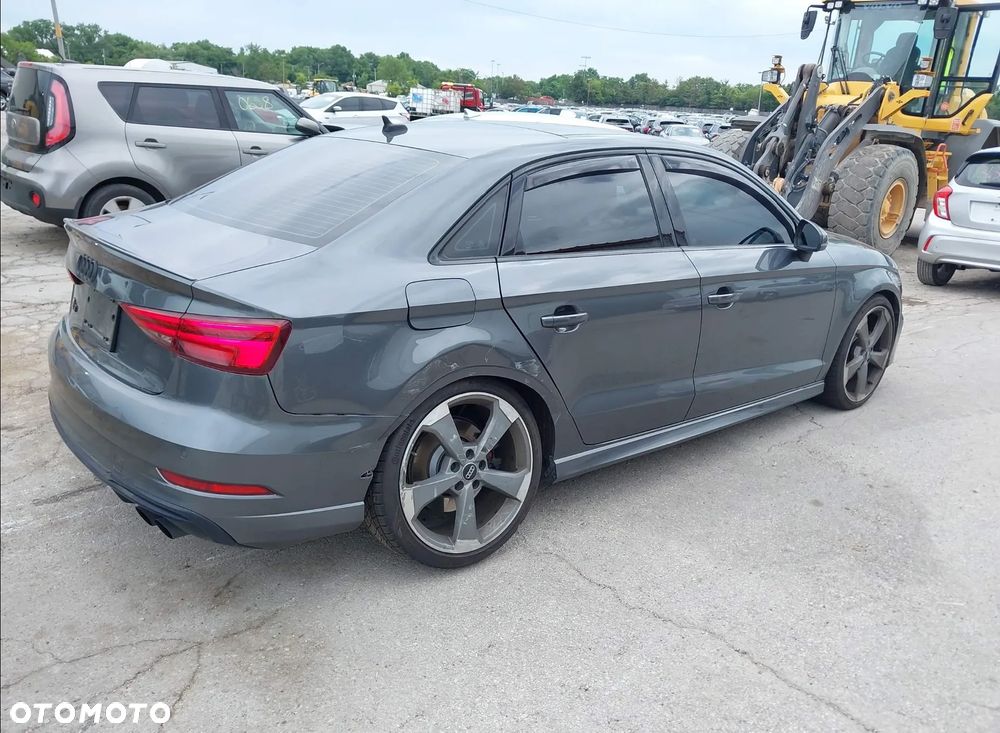 Audi S3 - 5