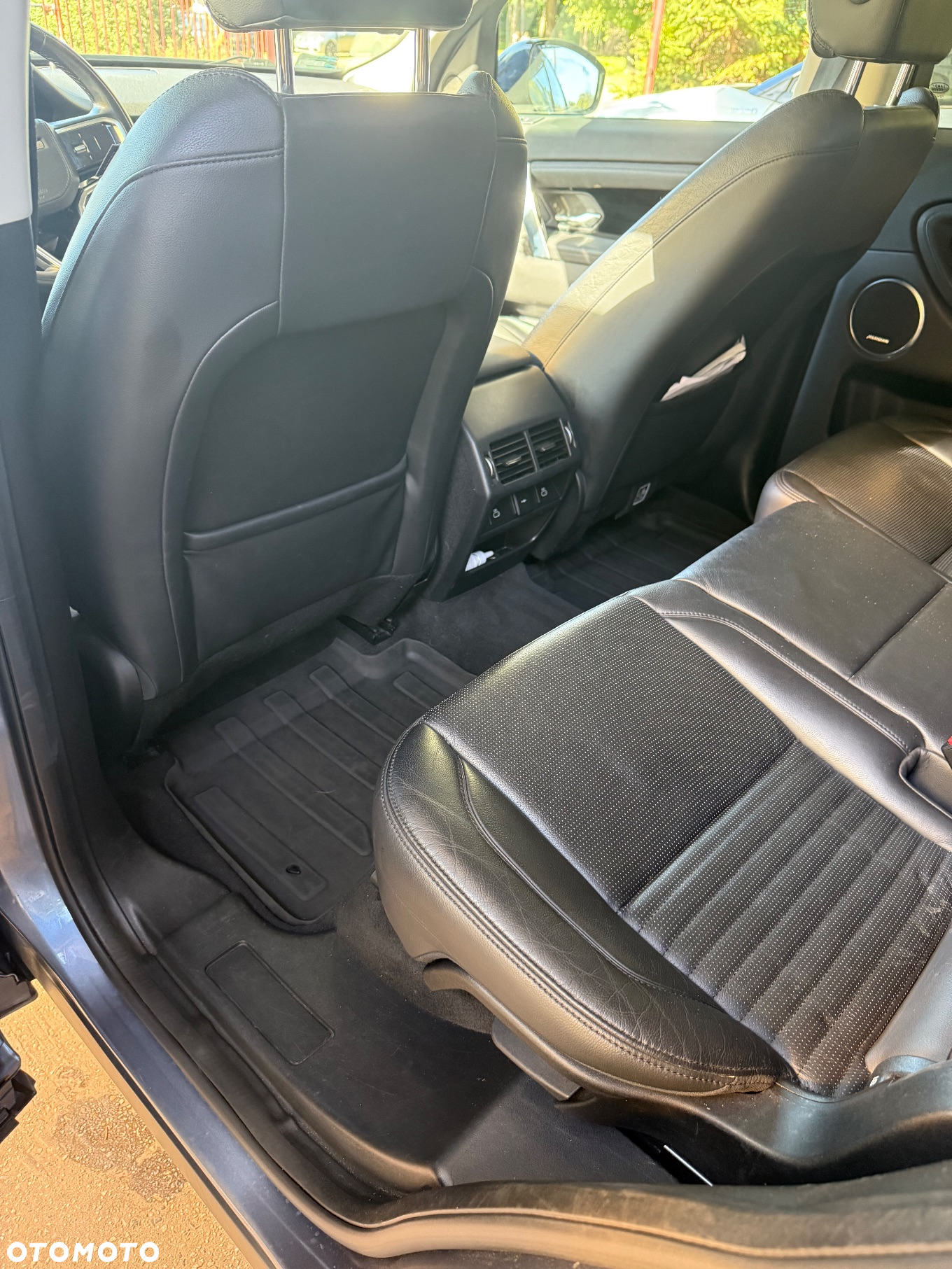 Land Rover Discovery Sport 2.0 D240 SE - 21