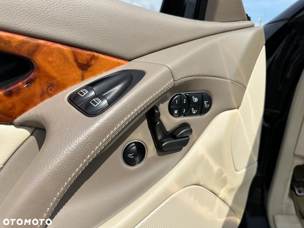 Mercedes-Benz SL 500 7G-TRONIC - 21