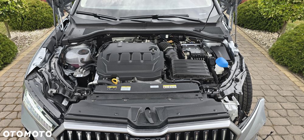 Skoda Superb 2.0 TDI SCR L&K DSG - 36