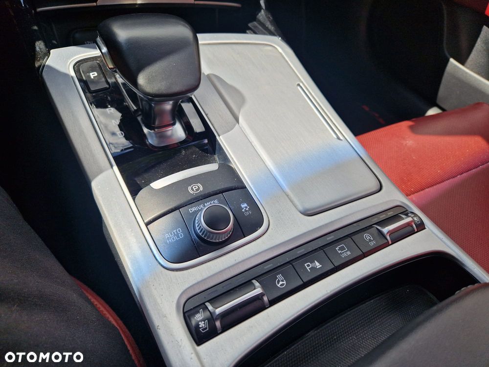 Kia Stinger 3.3 T-GDI AWD GT - 16