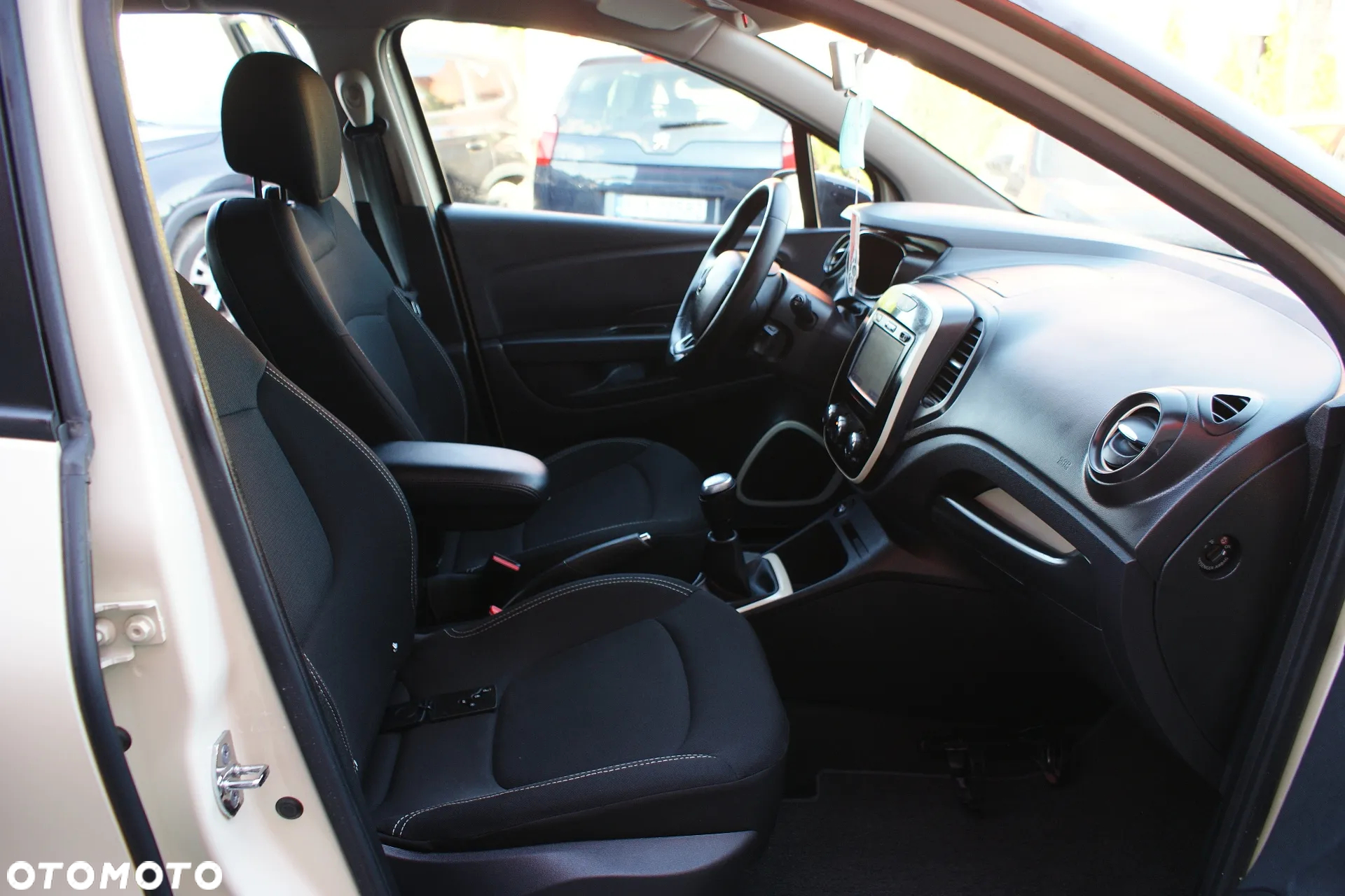 Renault Captur 0.9 Energy TCe Life - 7