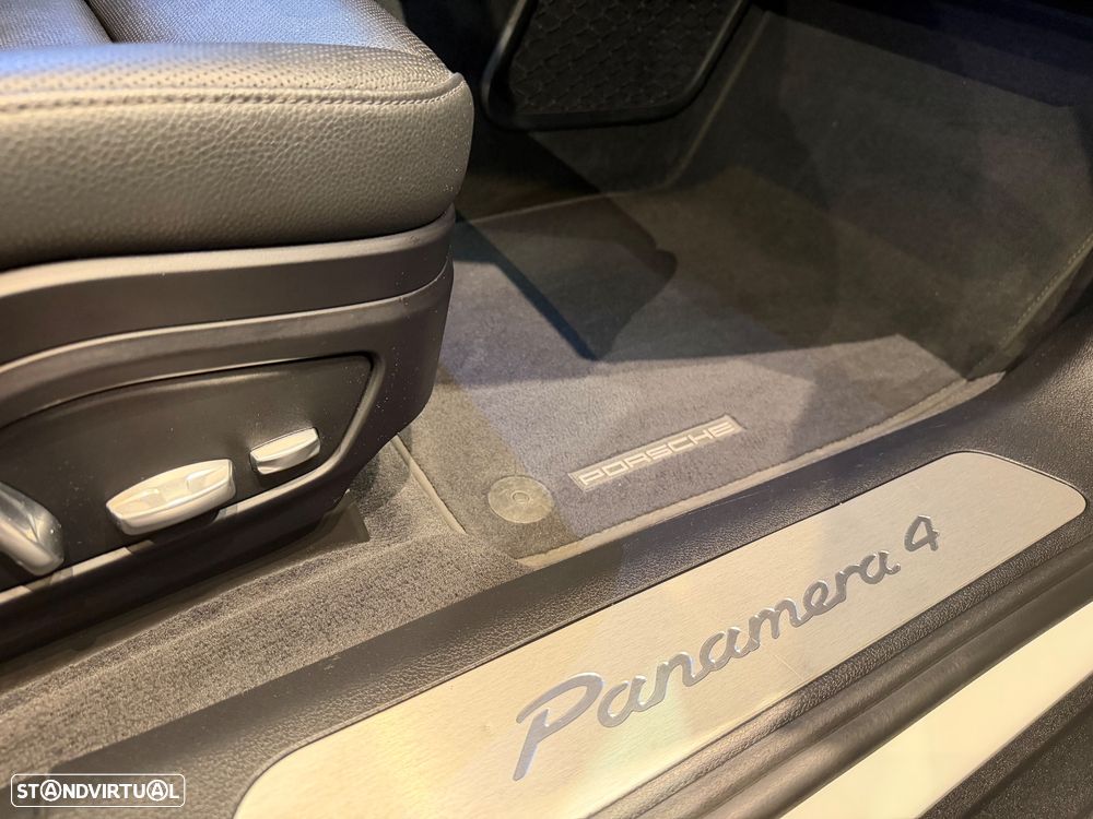 Porsche Panamera Sport Turismo 4 E-Hybrid Platinum Edition - 47