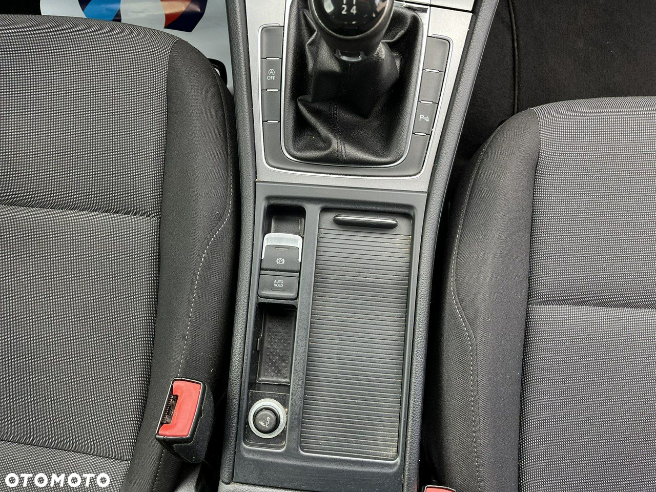 Volkswagen Golf - 21