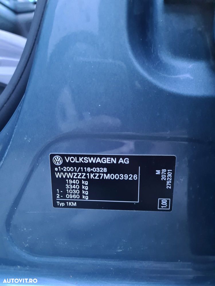 Volkswagen Jetta 1.9 TDI Trendline - 10