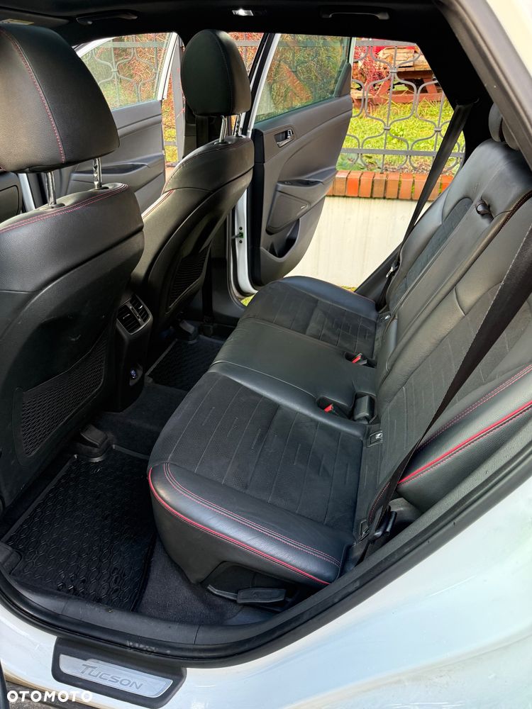 Hyundai Tucson 1.6 T-GDi N Line 4WD DCT - 19