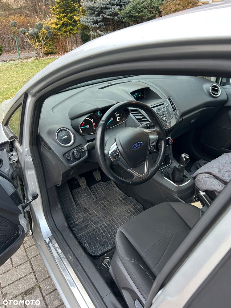 Ford Fiesta 1.4 Titanium - 8