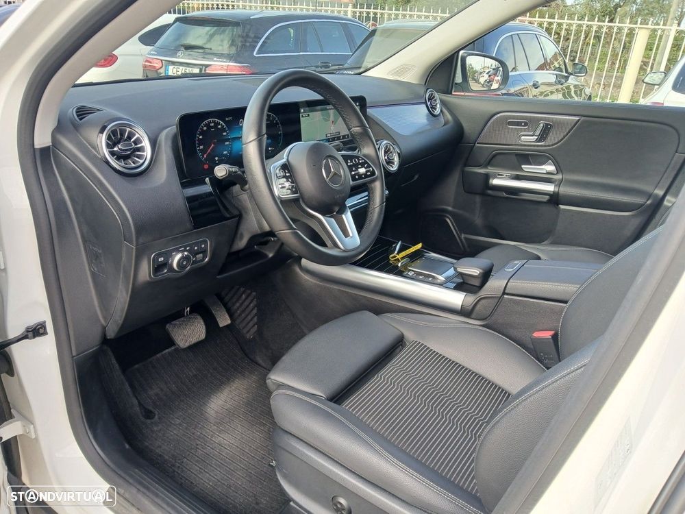 Mercedes-Benz GLA 250 e 8G-DCT - 27