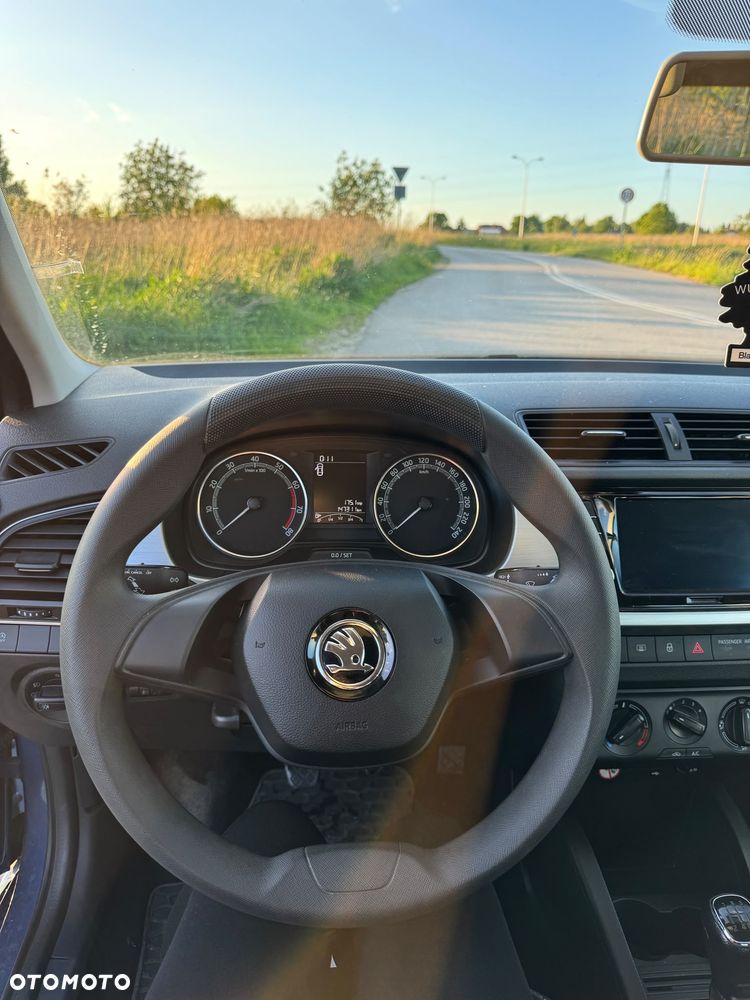 Skoda Fabia 1.0 Ambition - 8