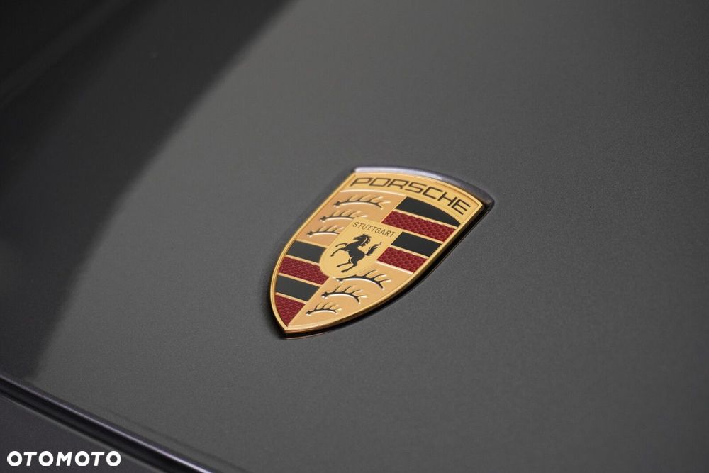 Porsche Cayenne - 6