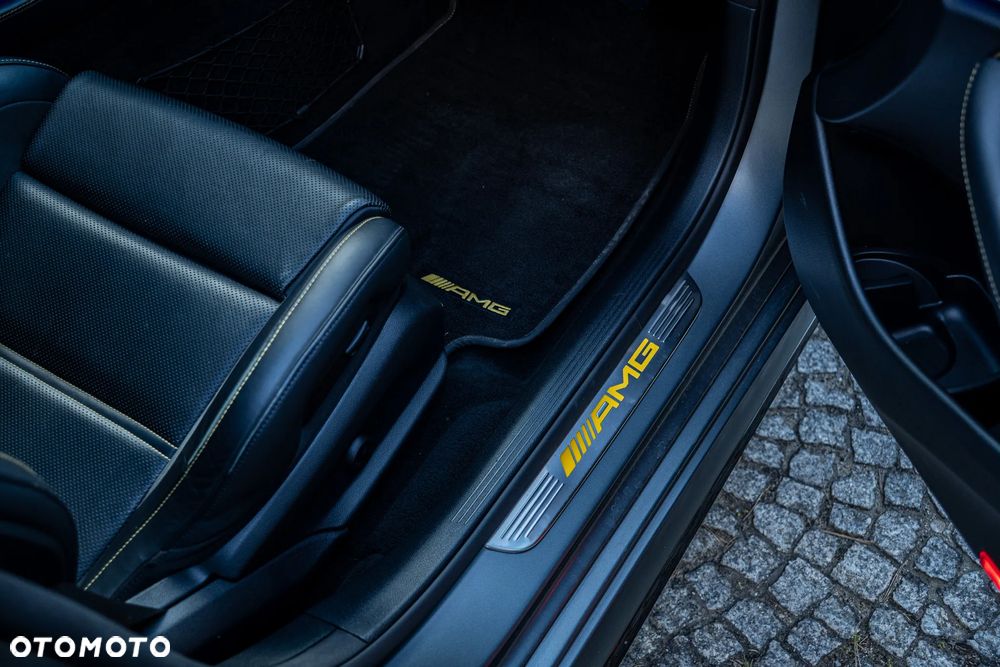 Mercedes-Benz Klasa E AMG 63 S 4-Matic+ - 29