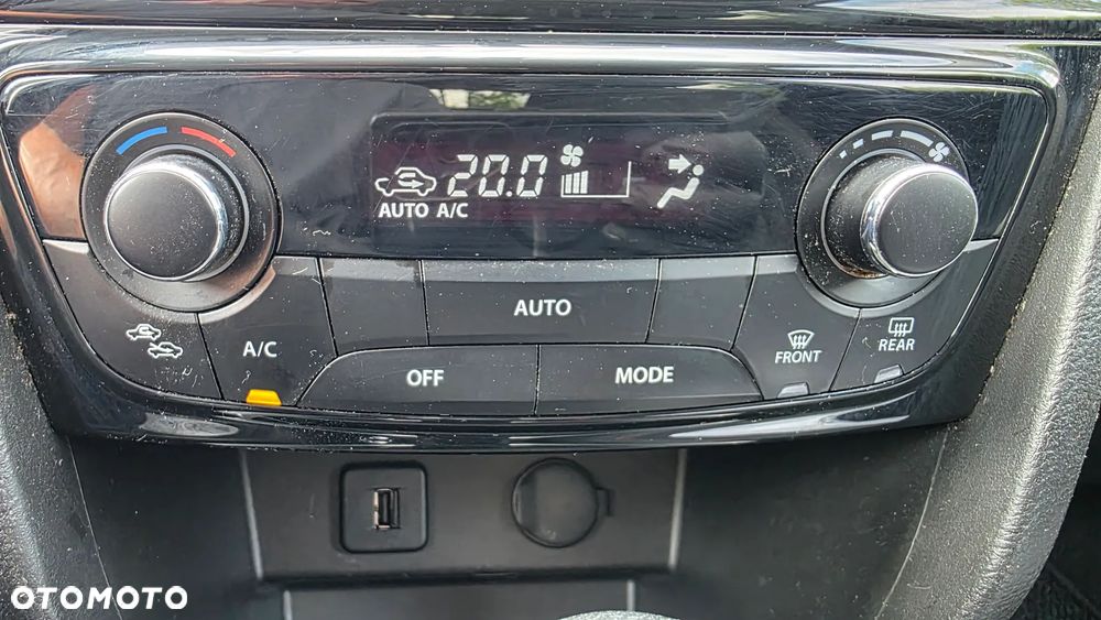 Suzuki Vitara 1.4 Boosterjet Premium 2WD - 10