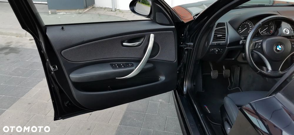 BMW Seria 1 120i Edition Sport - 13