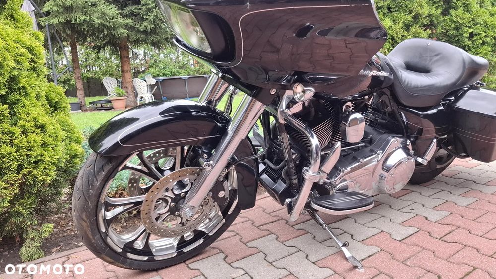 Harley-Davidson Touring Road Glide - 10