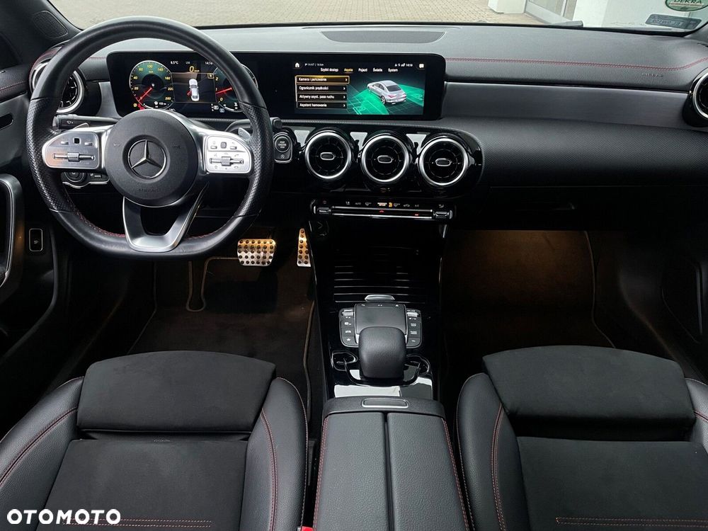 Mercedes-Benz CLA - 7