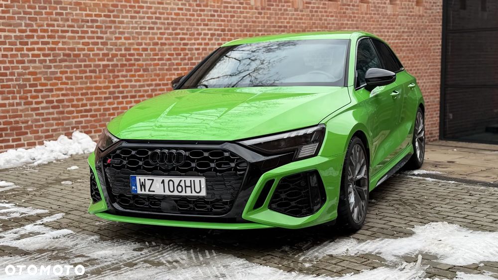 Audi RS3 Sportback - 1