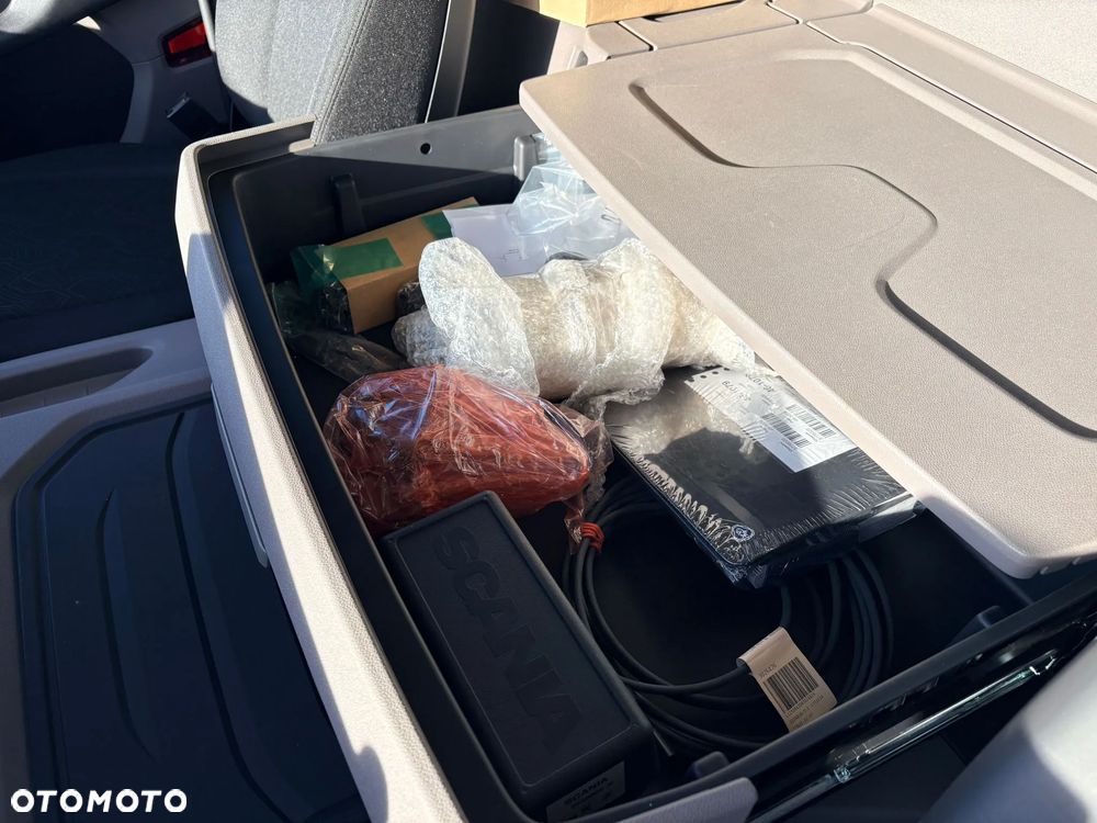 Scania P420 XT 8X4 EURO6 WYWROTKA MEILLER KIPPER 18,5m3 - 26