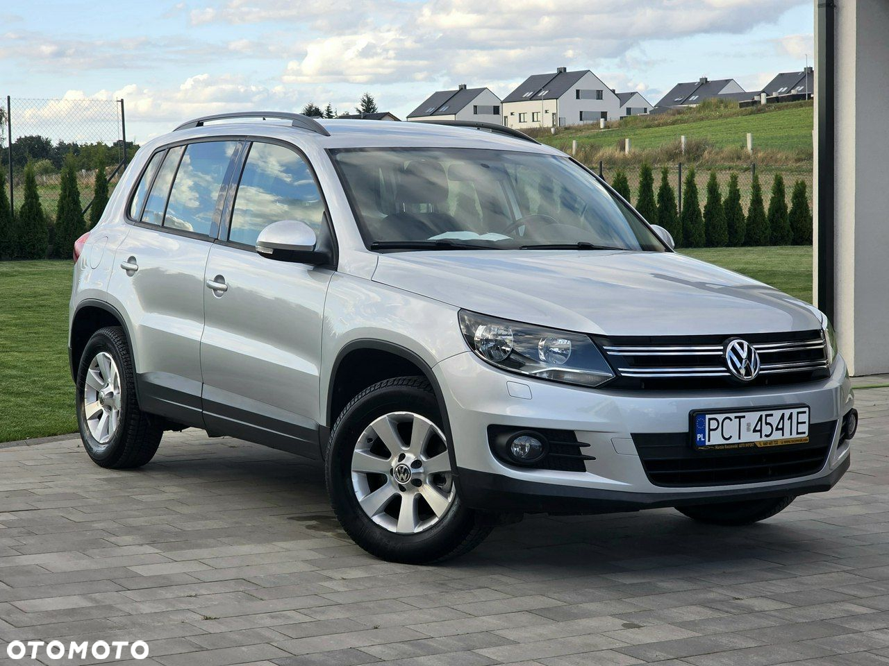 Volkswagen Tiguan - 23