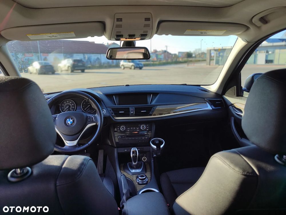 BMW X1 xDrive28i - 22