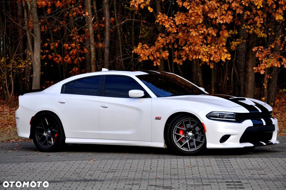Dodge Charger Automatik R/T Scat Pack - 12