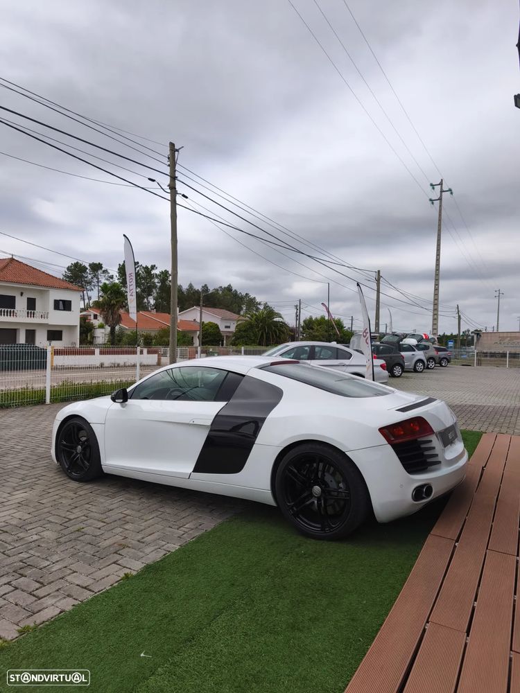 Audi R8 Coupé 4.2 FSI V8 quattro R-tronic - 13