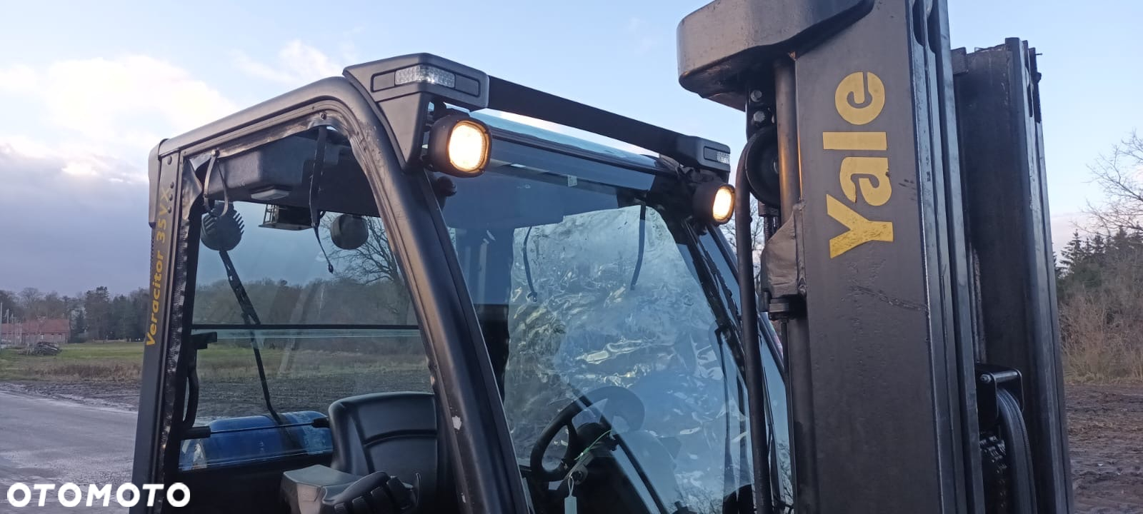 Yale GLP 35 VX - 24