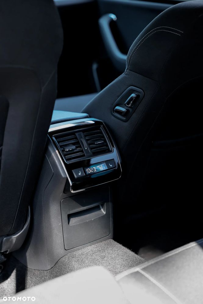Skoda Superb 2.0 TSI Style DSG - 13