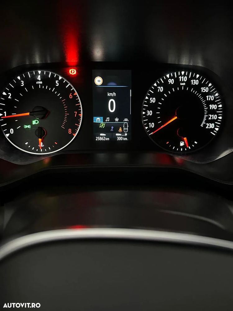 Renault Clio V TCe Zen - 9