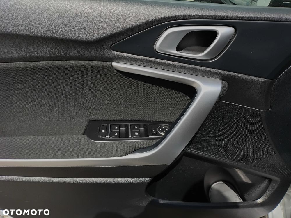 Kia Ceed 1.0 T-GDI M - 19