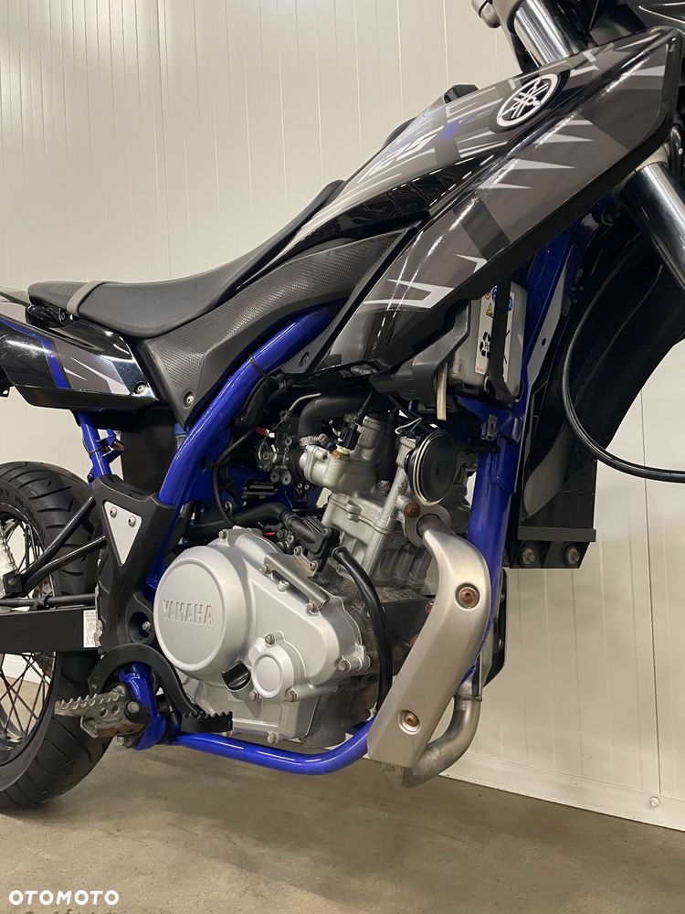 Yamaha WR - 28