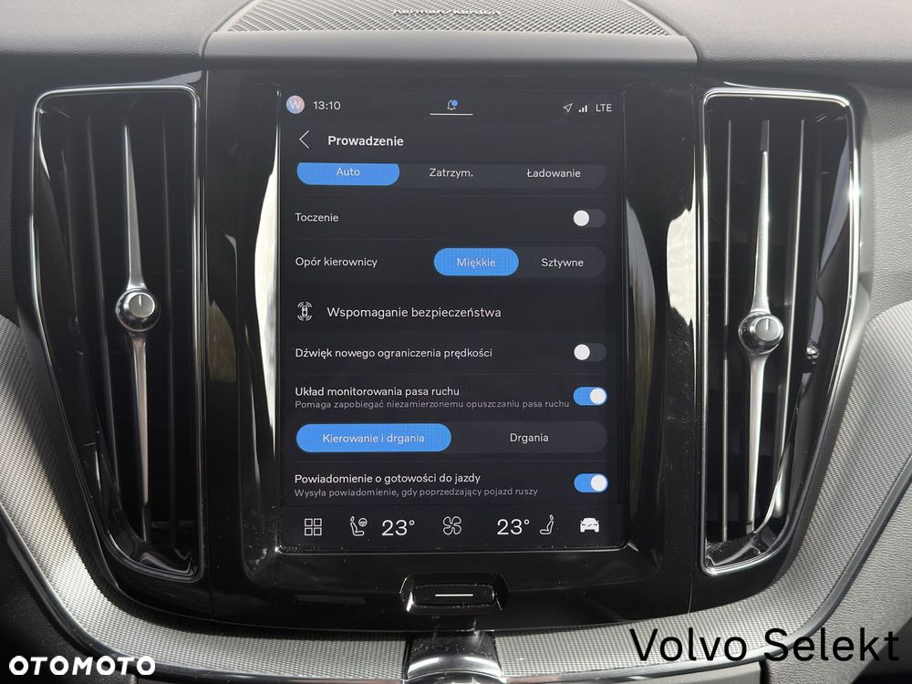 Volvo XC 60 - 31