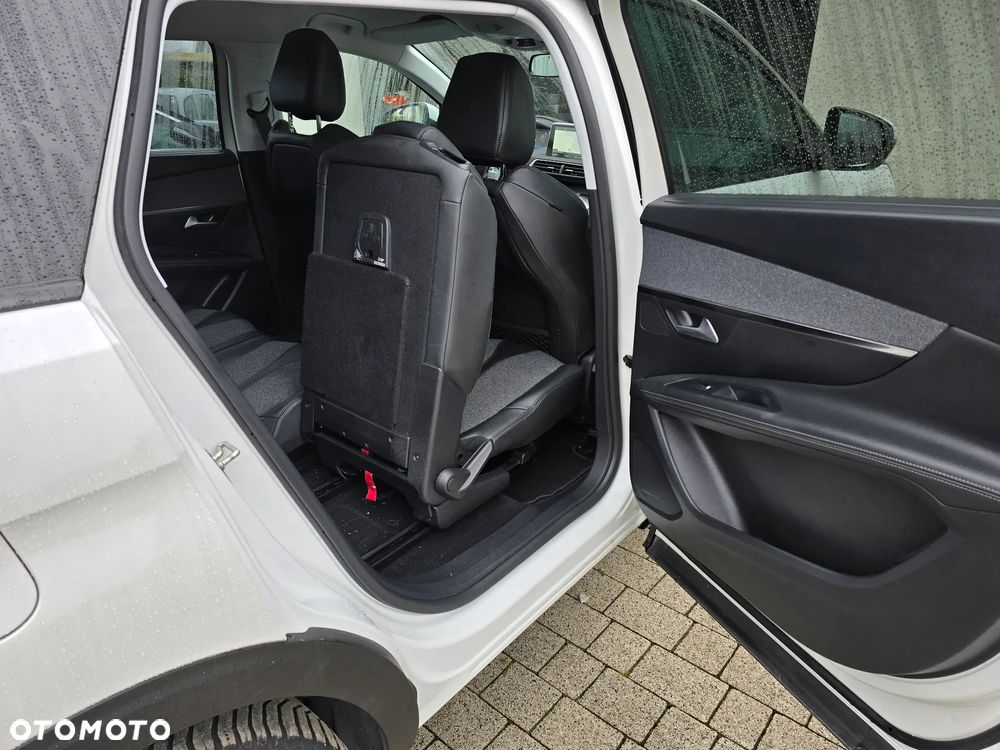 Peugeot 5008 PureTech 130 Allure - 19
