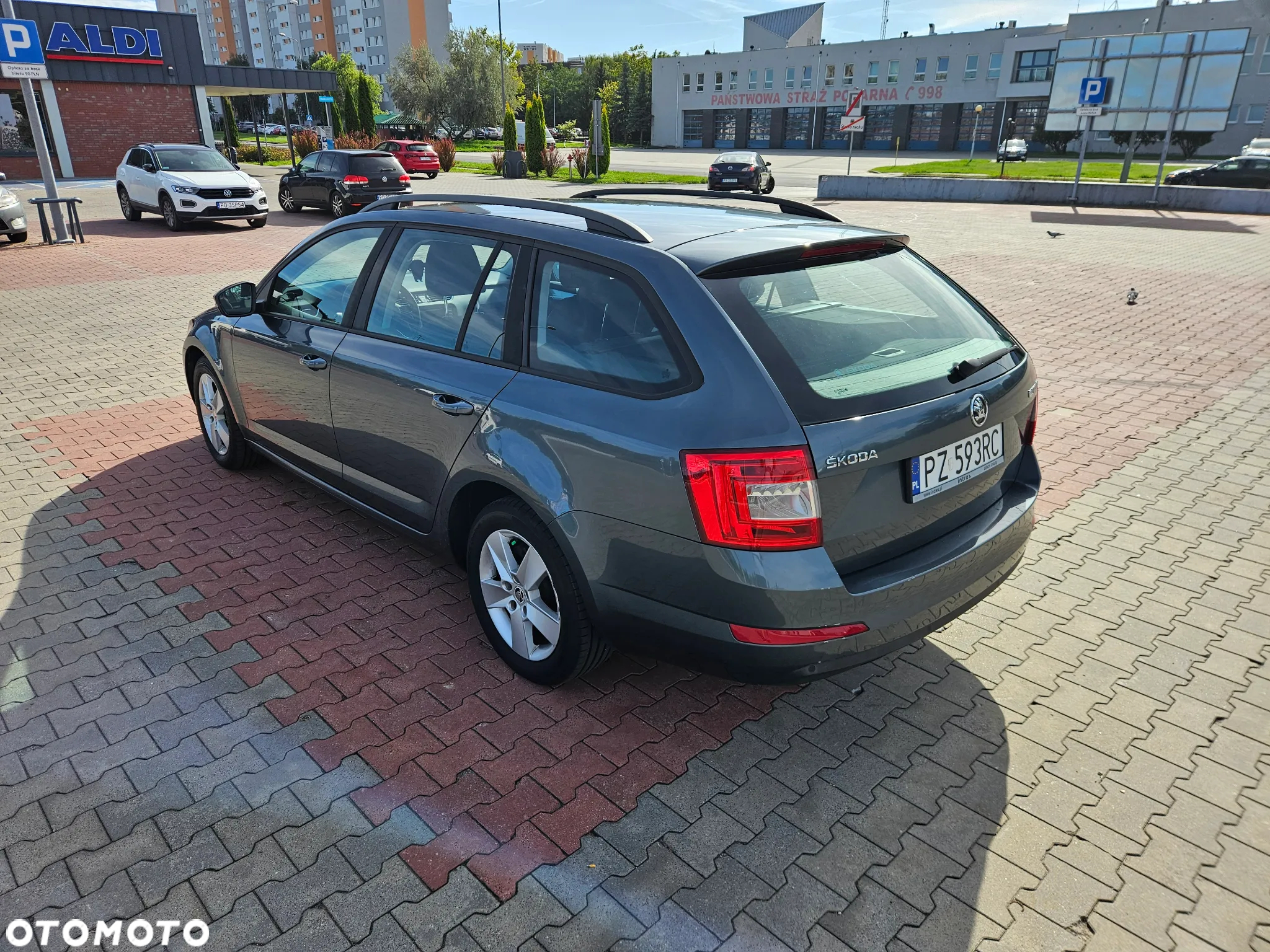 Skoda Octavia 1.4 TSI Ambition - 8