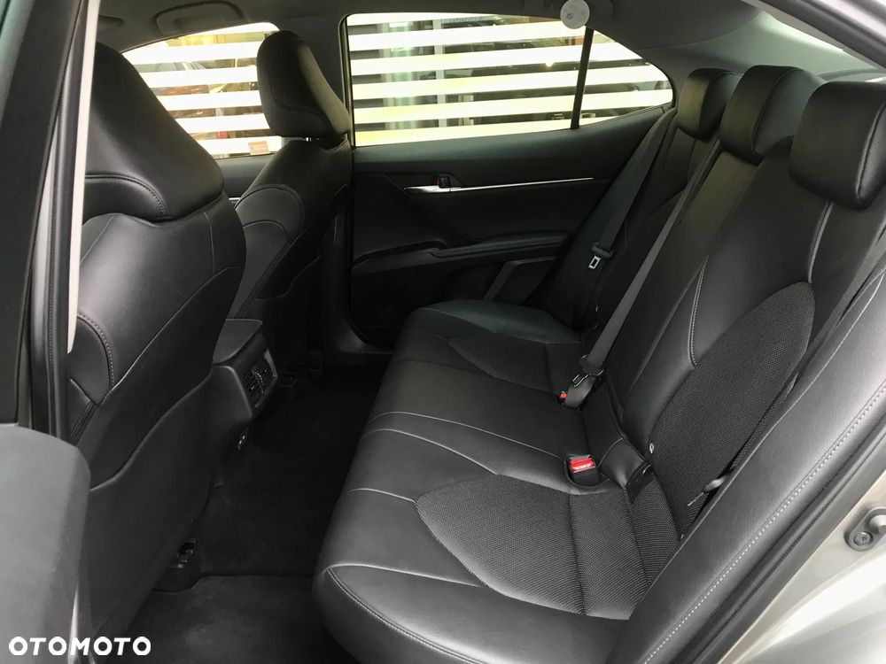 Toyota Camry 2022