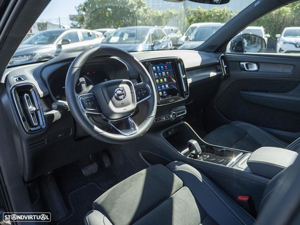 Volvo XC 40 Recharge Pro - 19