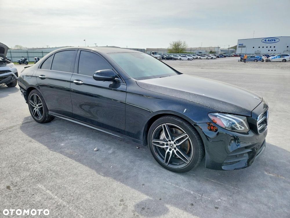Mercedes-Benz Klasa E 450 4Matic 9G-TRONIC - 5