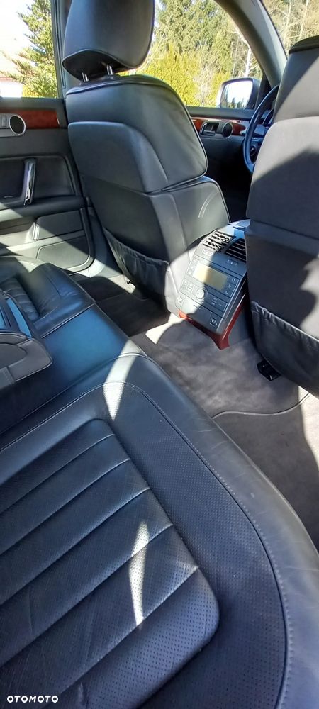 Volkswagen Phaeton - 10