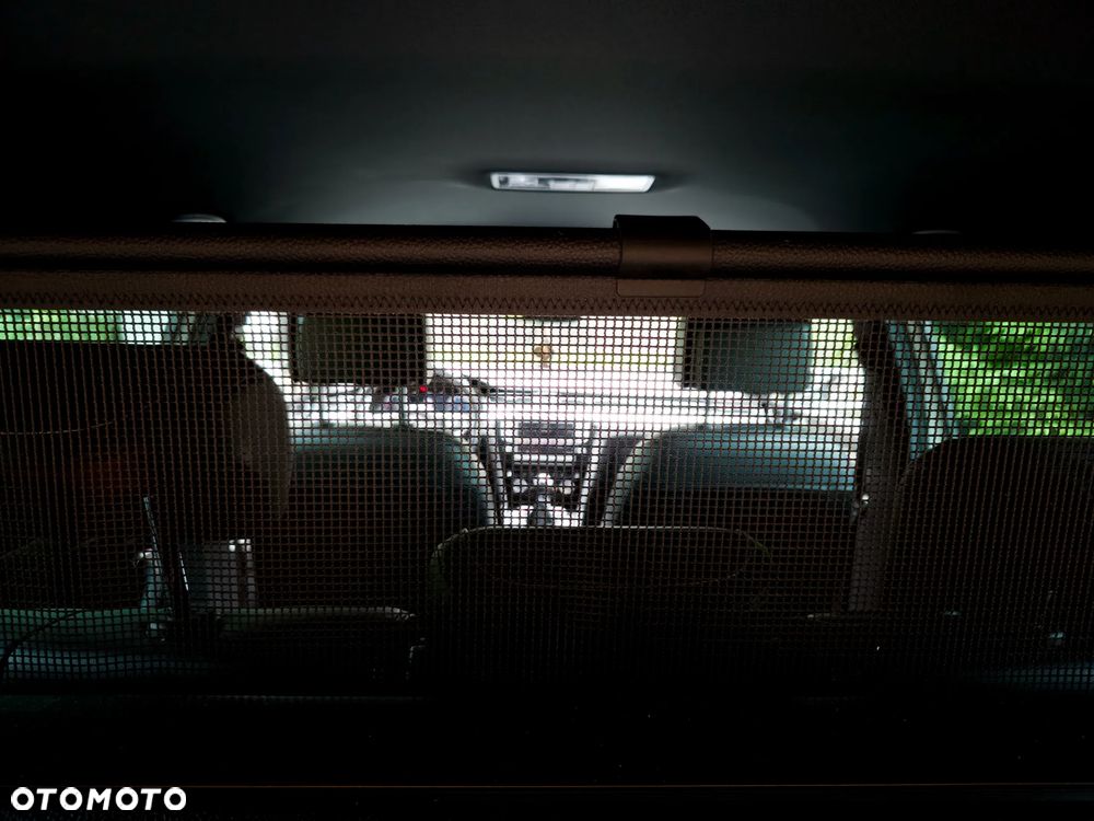 Volkswagen Passat - 28