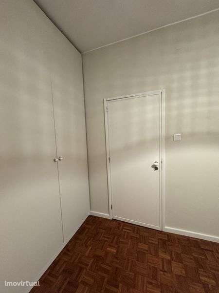 Apartamento T3  pronto a habitar com garagem - Grande imagem: 3/8