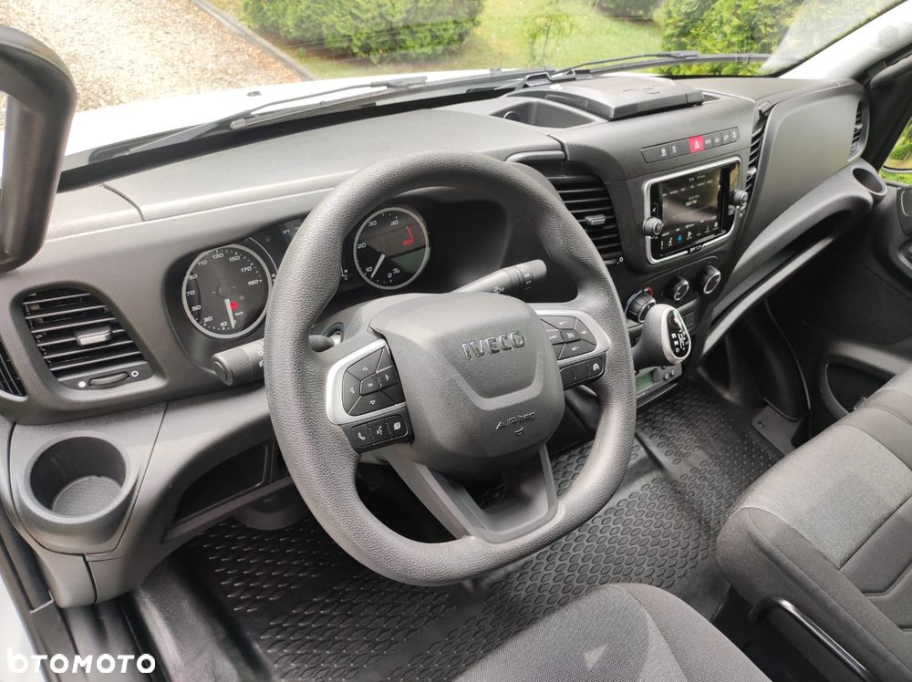 Iveco 35C18 - 15