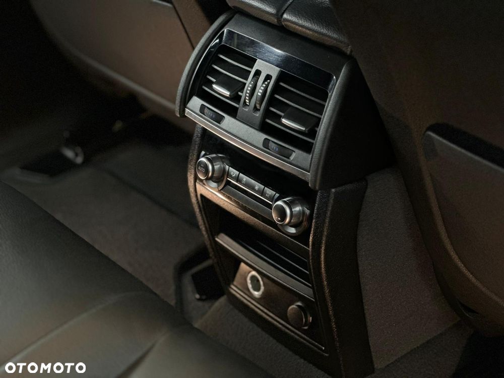 BMW X6 xDrive35i Edition Exclusive - 14