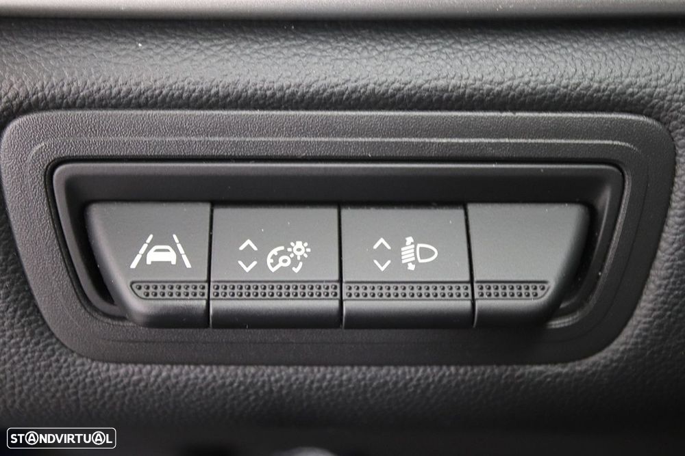 Renault Captur 1.0 TCe Techno Bi-Fuel - 22
