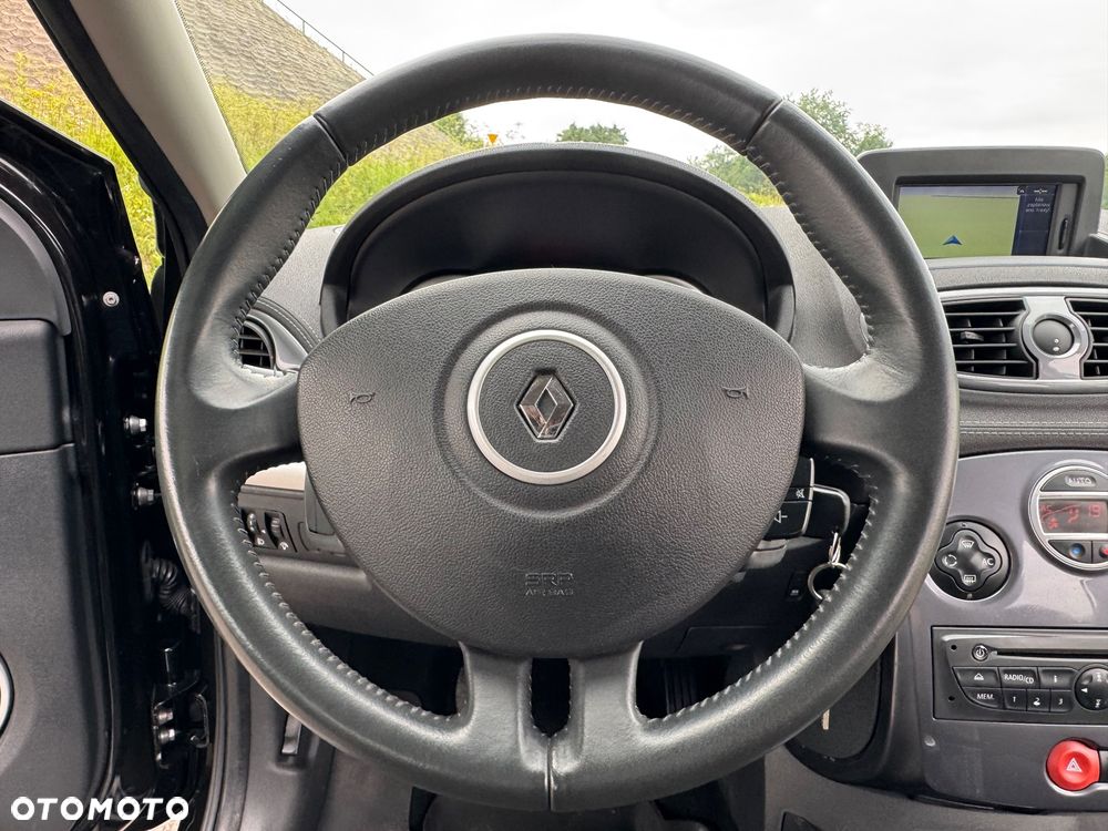 Renault Clio 1.2 TCE Authentique - 36