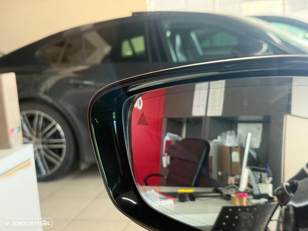 BMW 740 e iPerformance Pack M - 40
