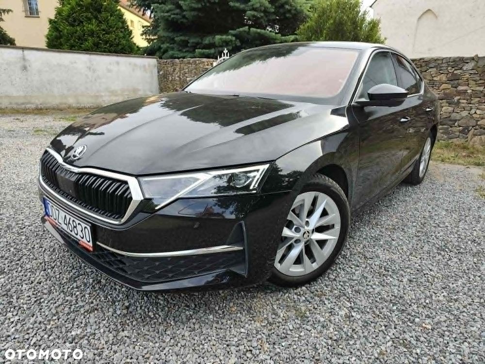 Skoda Octavia 2.0 TDI Sportline Tech DSG - 17