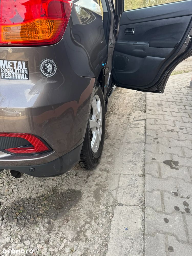 Mitsubishi ASX 1.6 Invite EU6 - 12