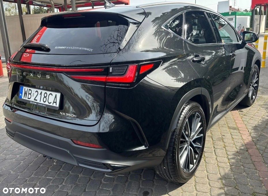Lexus NX 350h Omotenashi AWD - 2