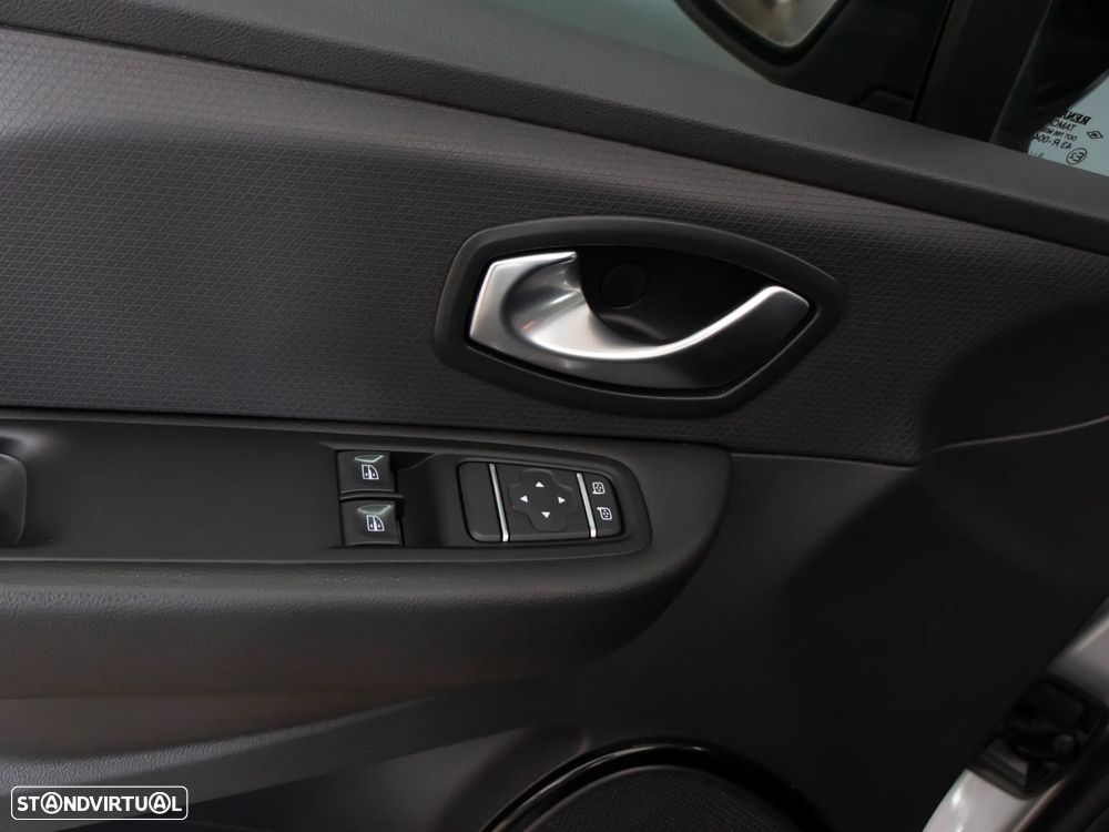 Renault Clio Sport Tourer 0.9 TCe Limited - 20